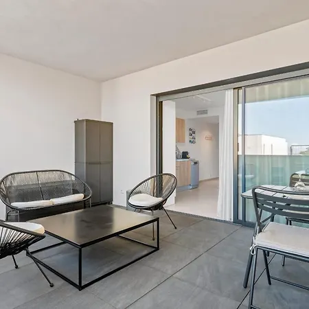 Le Nid Bleu - 3 Stars - Terrace And Parking
