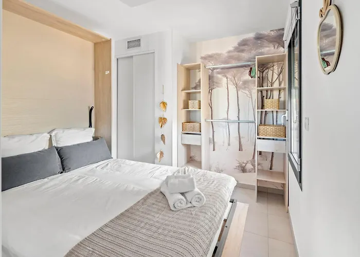 Apartment Le Nid Bleu - Modernity & Quiet Place *